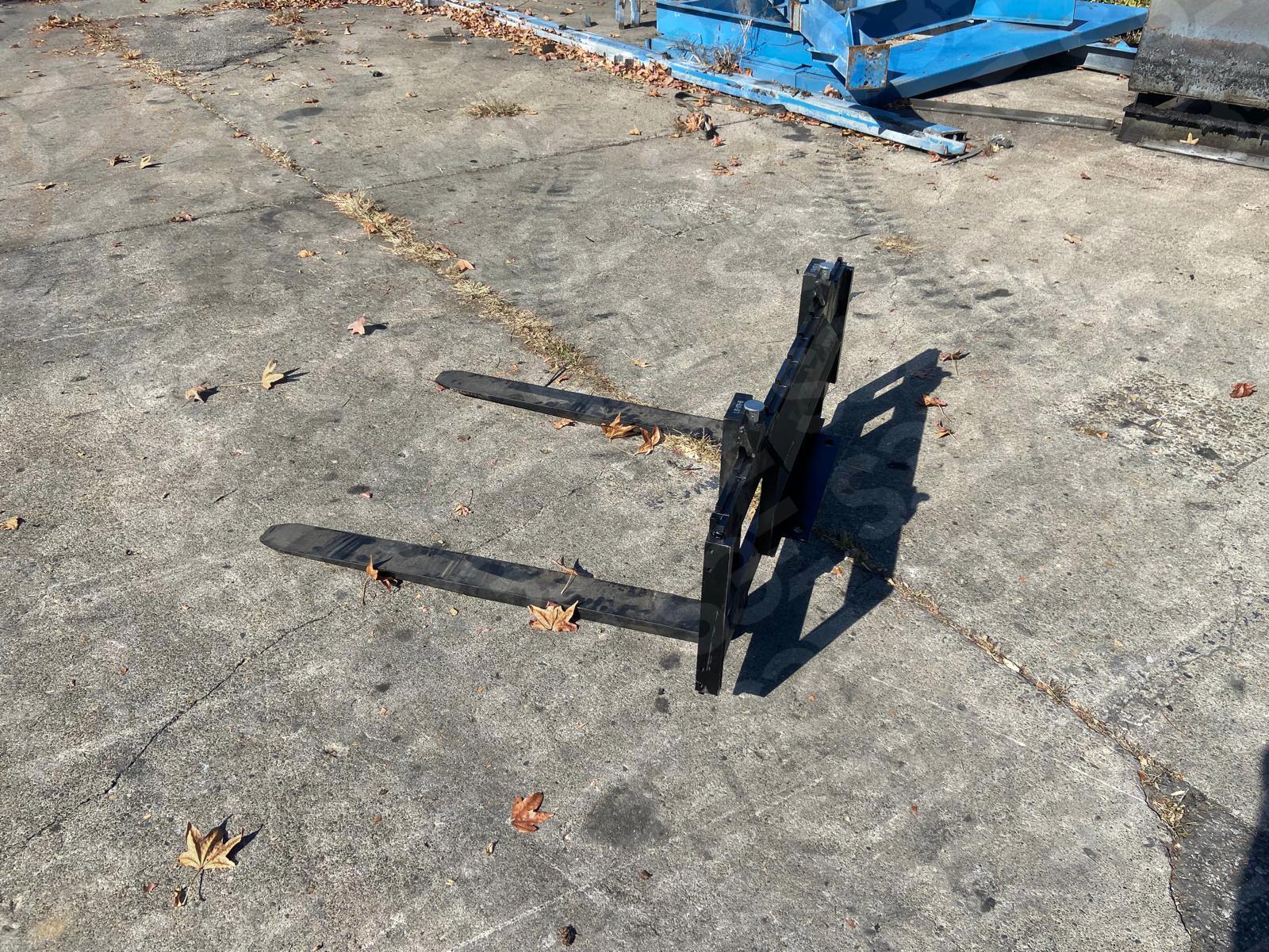 Track Loader Tree Articulated Tree Loader | Stage Three Engineering