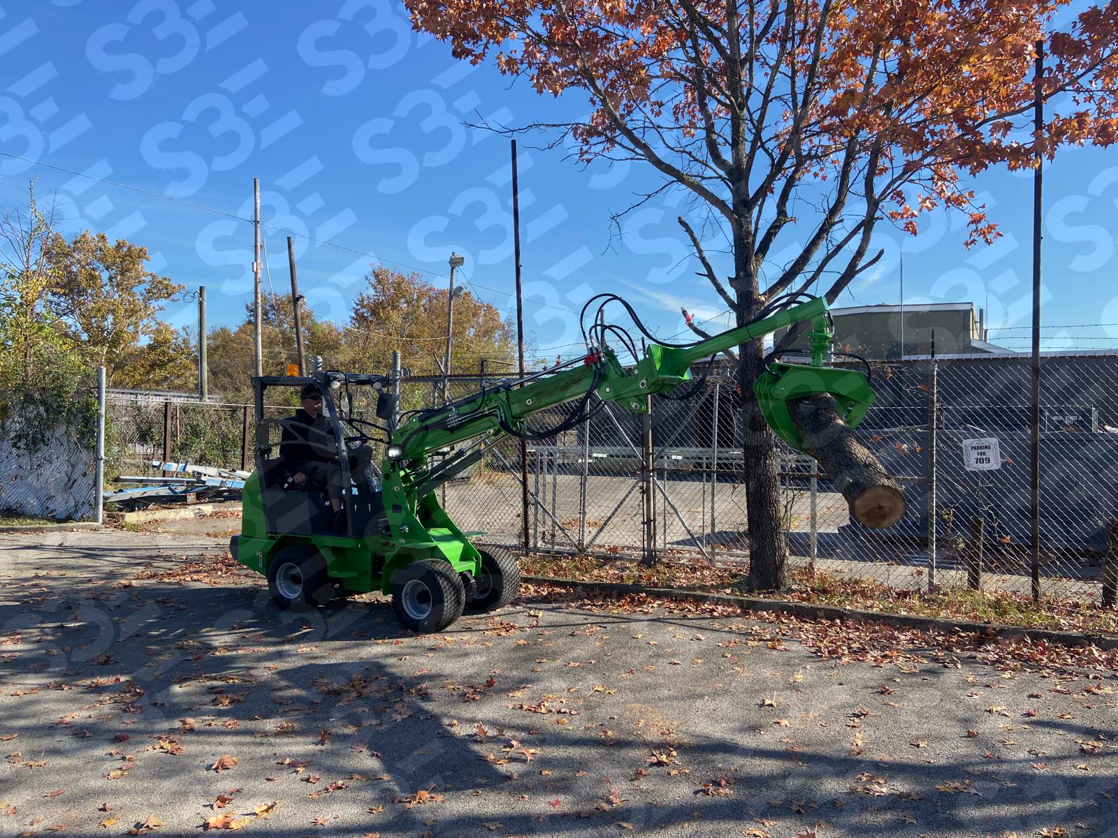 Tree Loader Machine Articulated Tree Loader | Stage Three Engineering