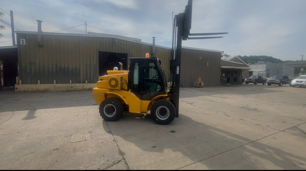 S3E All Terrain Forklift